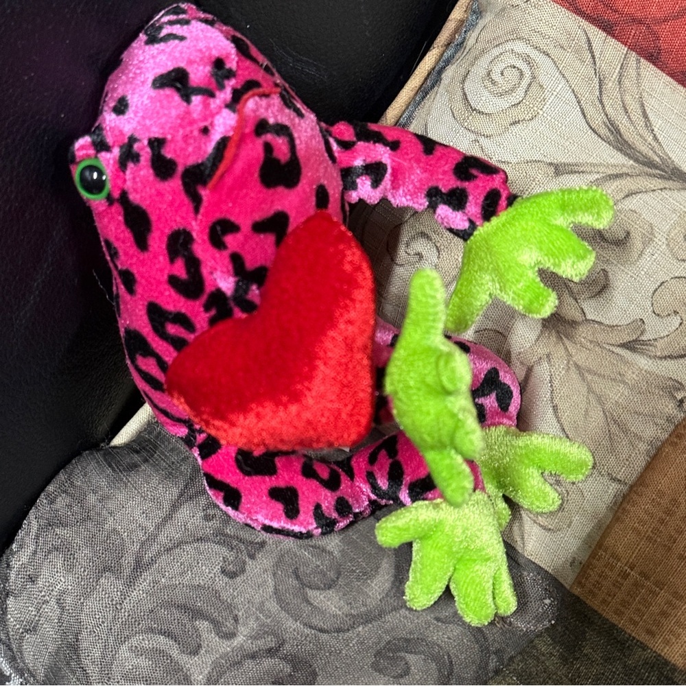 Pink Leopard Print Frog with red Heart vintage Plush 8.5”